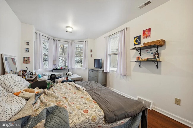 Photo - 1521 Fontain St