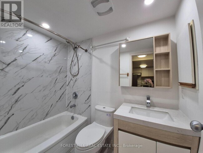 Photo - 666 St Clair Ave W Unit 202