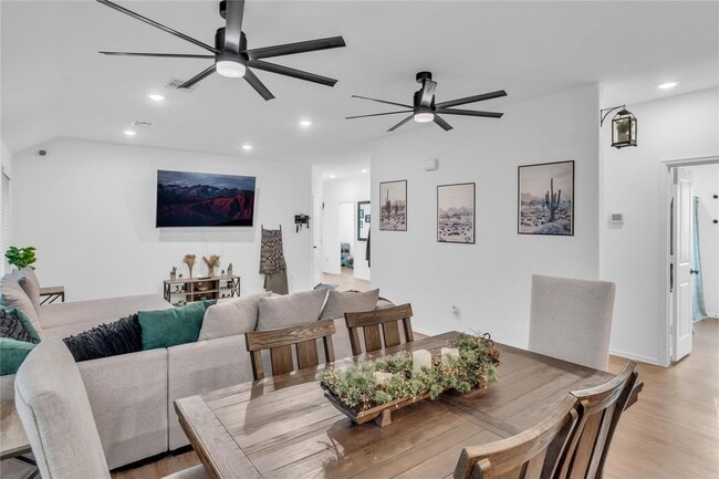 Photo - 6308 Astoria Pk Ln