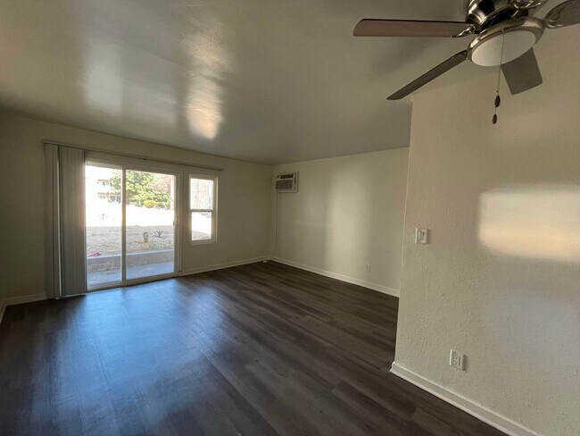 Photo - 9010 Tobias Ave Unit 129
