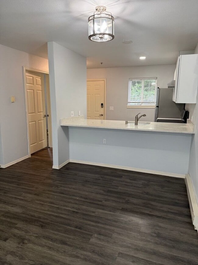 Photo - Cozy, 2 Bedroom Apartment for Rent in the Birchwood Neighborhood!