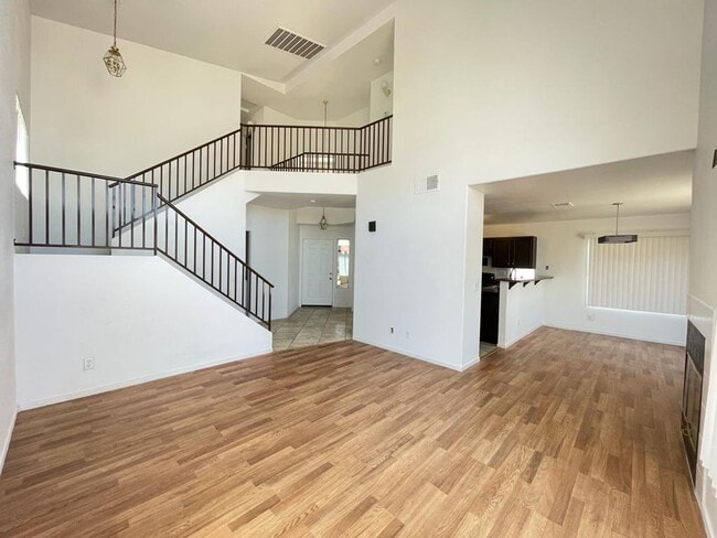 Photo - Beautiful 3 bed 2.5 bathroom home