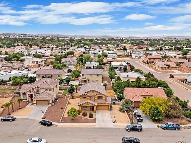 Photo - 5525 Valley Cedar Dr