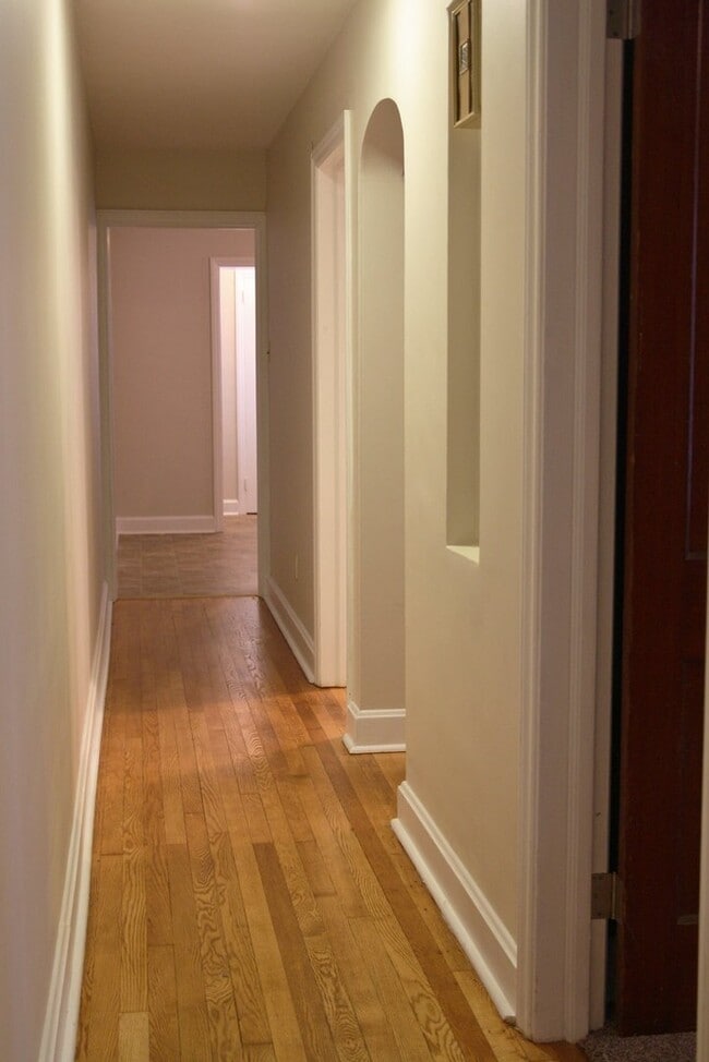 2722 Walnut St Unit B