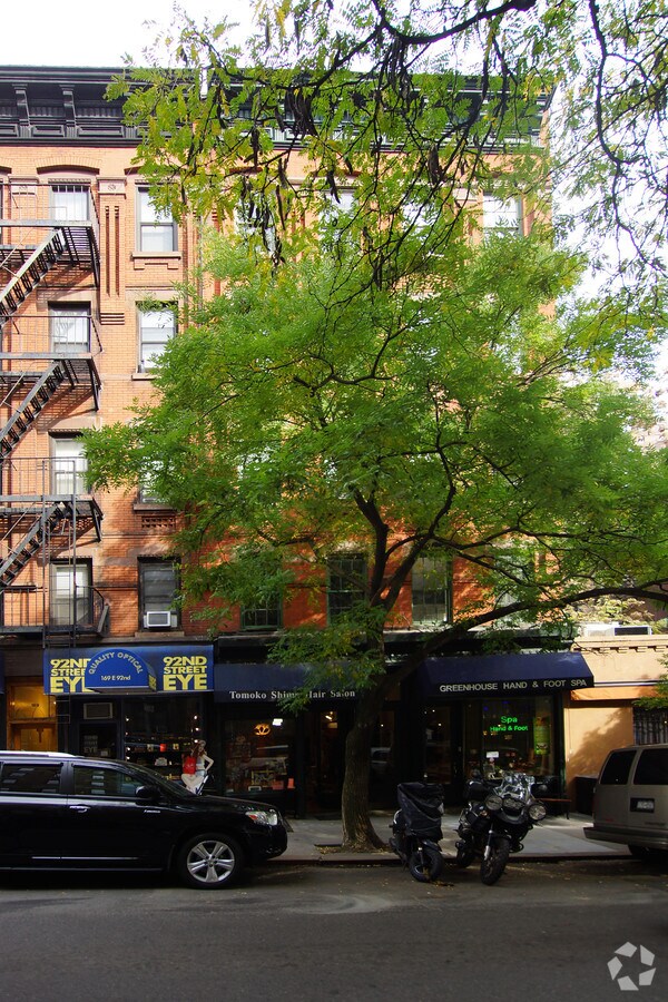 Photo - 171 East 92nd Street