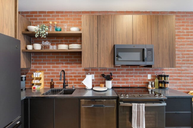 Photo - 905 17th Ave Unit ID1036009P