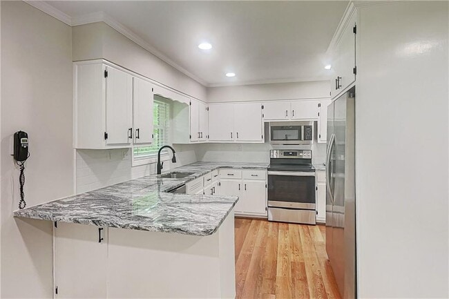 Photo - 2902 Delcourt Dr