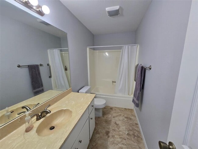1106 Fauntleroy Trail