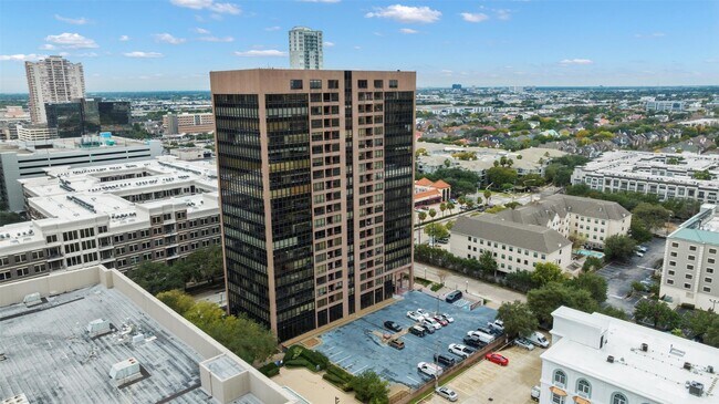 Building Photo - 5150 Hidalgo St Unit 1302 Rental