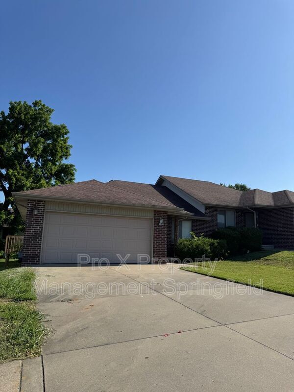 Photo - 3807 W Montclair