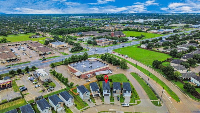 Photo - Revolution Way, Missouri City, TX 77489 - 3 BR 2.5 BA single-family home