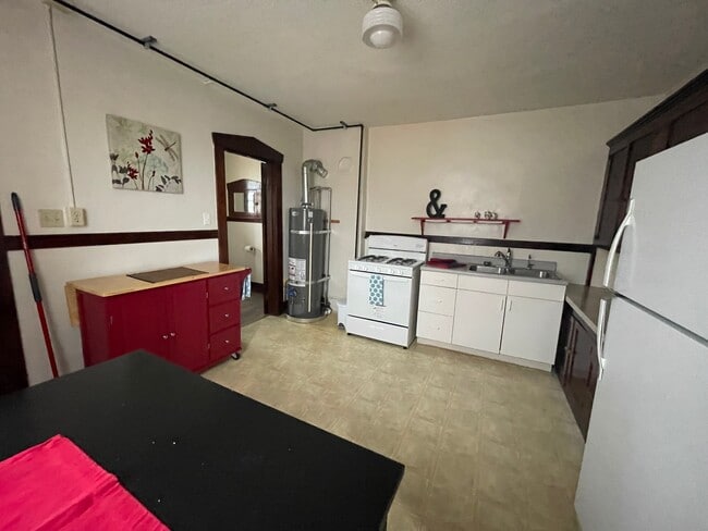 Photo - 963 Lewisohn St Unidad 5A