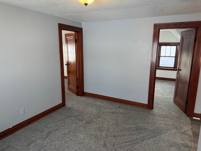 Photo - 216 S Ash St Unit 2