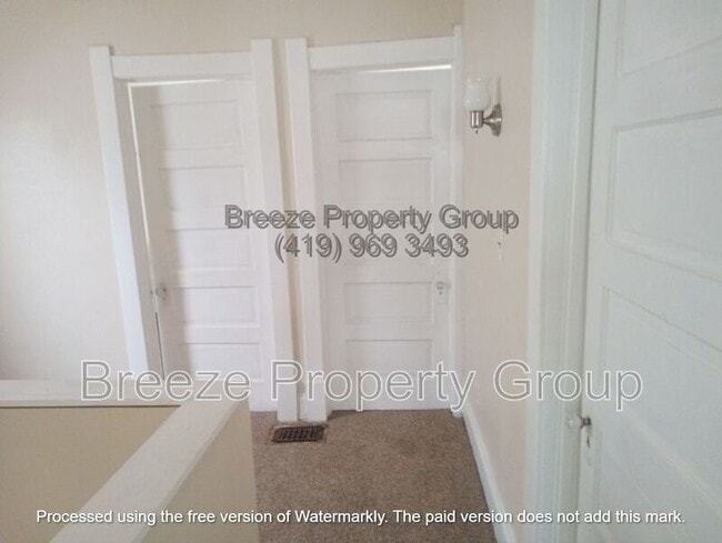 Photo - 332 Willard St