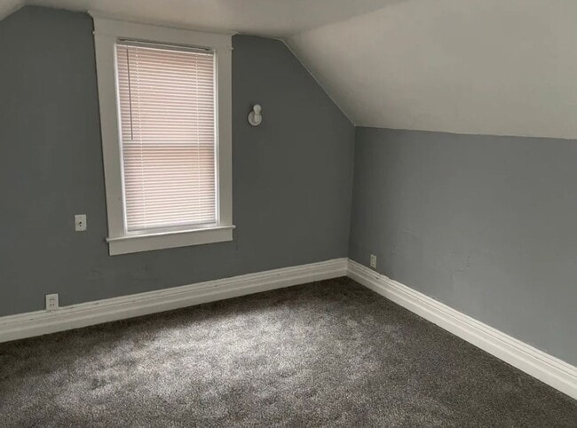 Photo - 2257 S 10th St