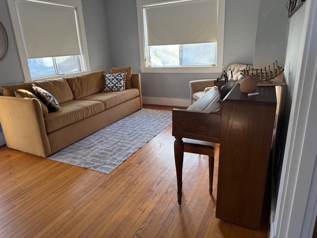 Photo - 2420 Simpson Ave