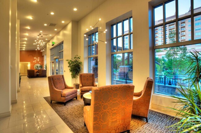 Grand Lobby - Liberty Gateway Rental