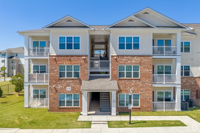 Stone Terrace Apartments - Stone Terrace