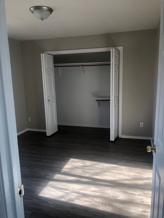 1423 E Dakota Ave Unit 1423 E. Dakota Ave Unit B