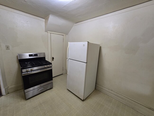 Photo - 118 Harrison St