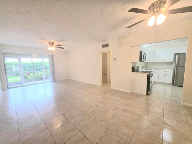 Photo - 959 SE 2nd Ave Unit Apt 101