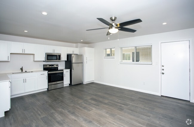 1Bd/1Bath - 5010 San Jacinto St