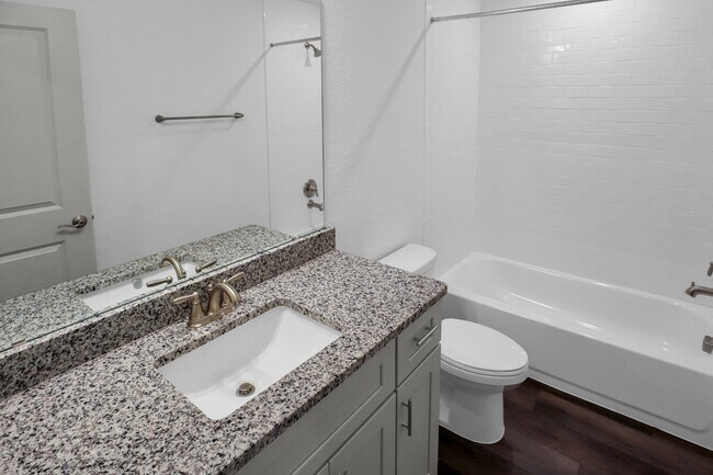 Photo - 10224 Eaglewood Nook