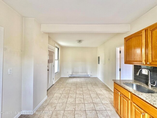 Photo - 62 W Bridge St Unit 3