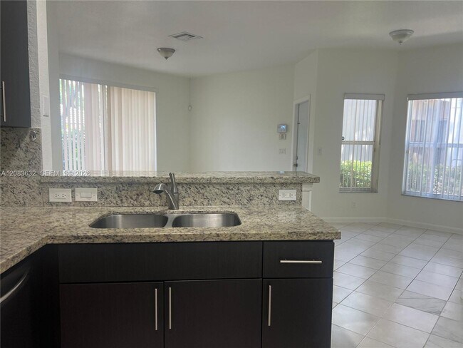 Photo - 9040 NW 54th St