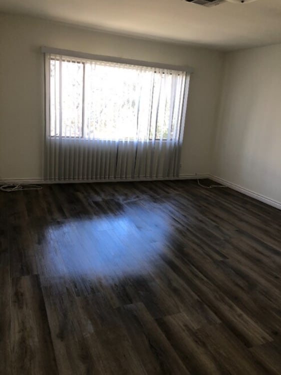 Photo - 3643 Monon St