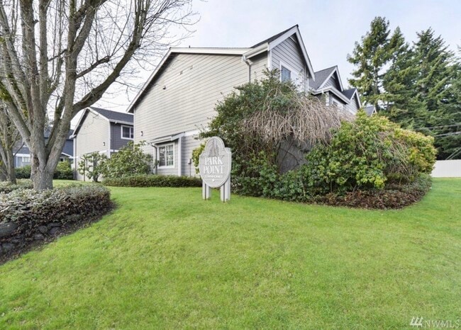 Photo - 4656 N Pearl St Unit 1