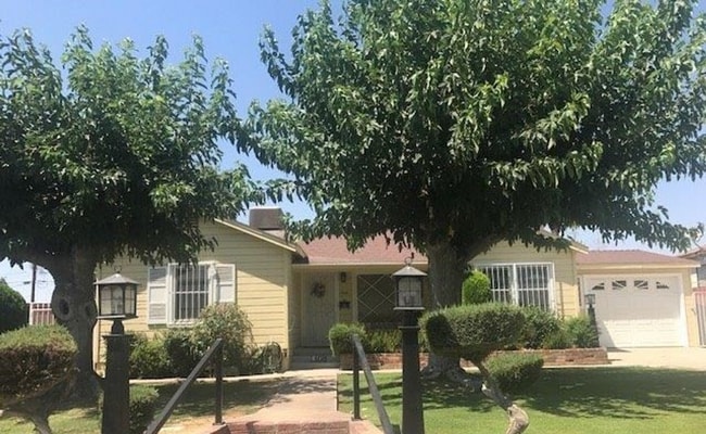 Building Photo - Available Now