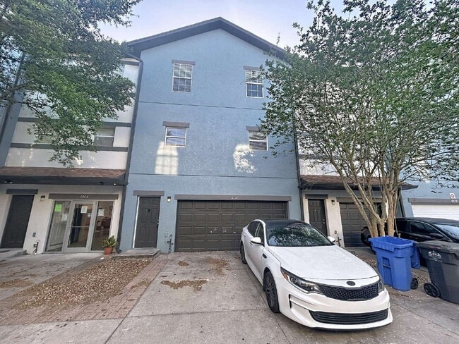 Building Photo - 6066 Gibson Ave