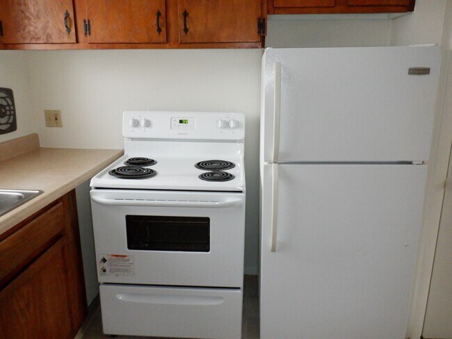 Photo - 30 Henderson Dr Unit 5