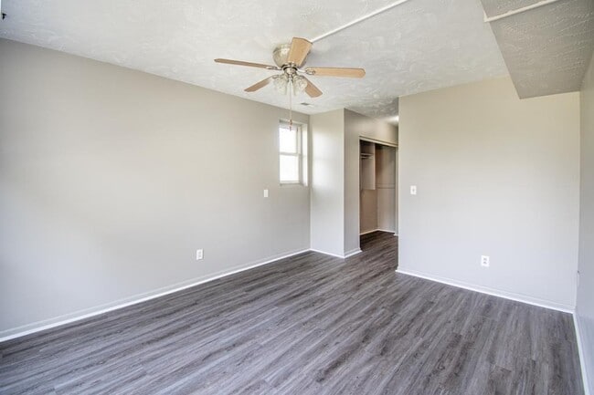 Photo - 1220 Hillcrest Dr