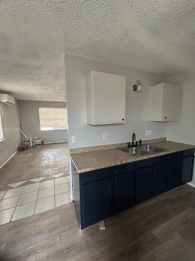 Photo - 6223 24th St