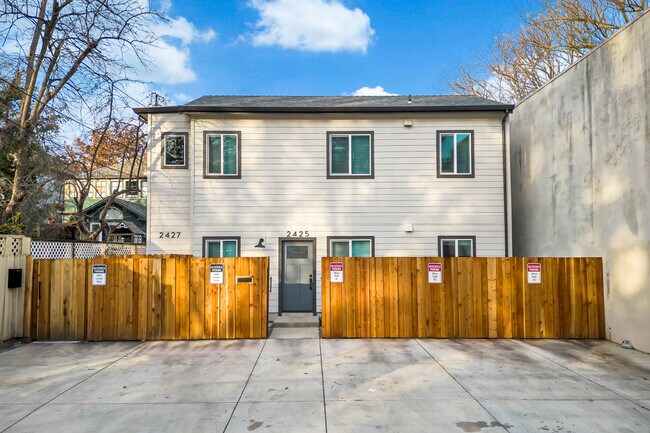 Photo - 2427 Liestal Aly Apartments Unit 2427