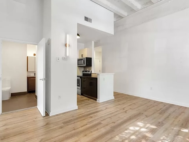 Photo - 1101 N Hancock St Unit 10