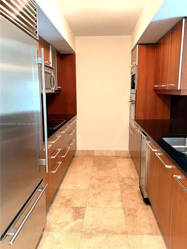 Photo - 1331 Brickell Bay Dr Unidad 201