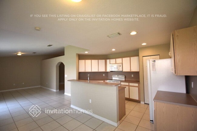 Photo - 16887 Crestview Ln