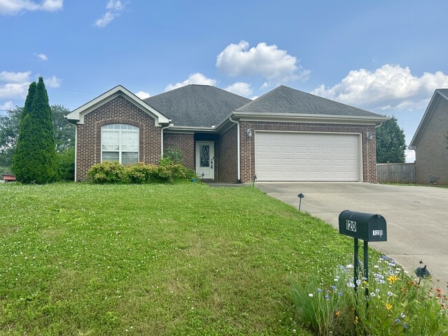 Photo - 120 Windsor Dr House
