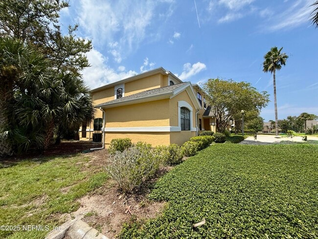 Photo - 1911 Vista Cove Rd