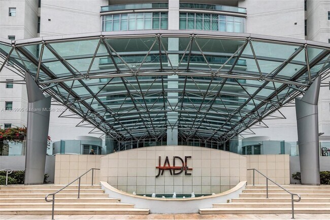 Photo - 1331 Brickell Bay Dr Unidad 3711 Rental