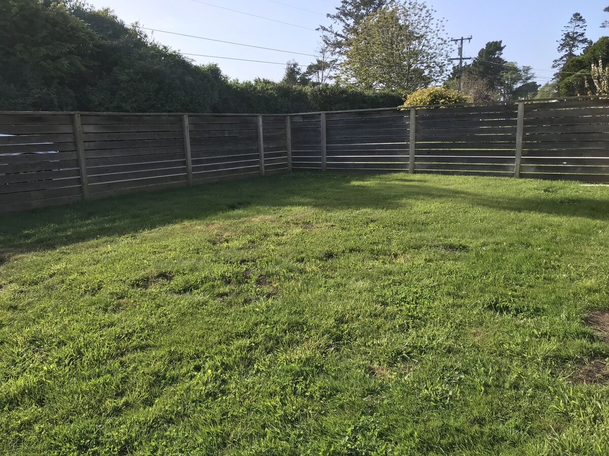 Photo - 1725 Anderson Ave