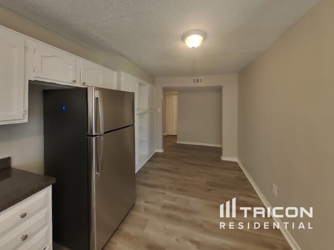 Photo - 1210 Green Hill Dr