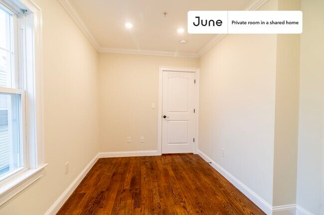 Photo - Room in Shared 4 bed/1.5 bath home Unit D