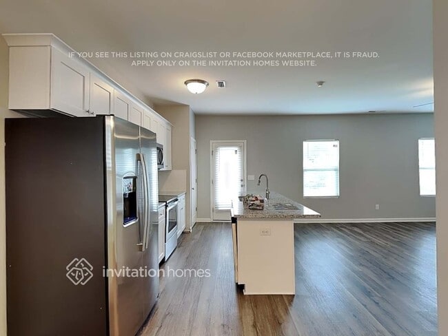 Photo - 1081 Ramsgate Dr SW