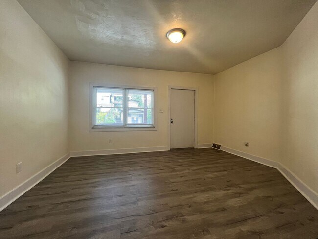 Photo - 3 Bedroom Home for Rent