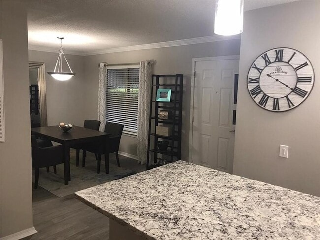 Photo - 1401 W Paces Ferry Rd NW