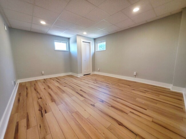 Photo - 3915 Mt Troy Rd Unit 3915 Floor one